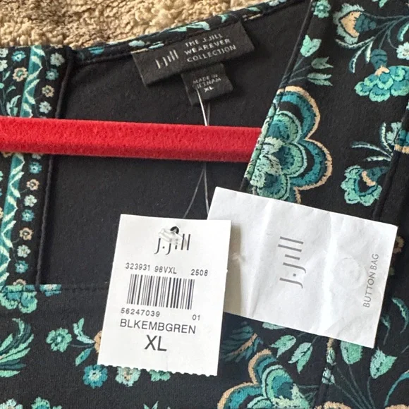 🌿 J.Jill Floral Knit Top – XL | NWT | Wearever Collection - Picture 5 of 8